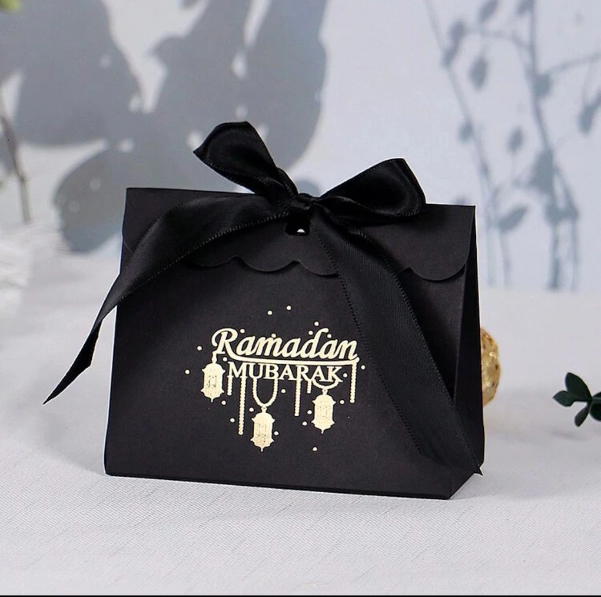 tamr-ramadan-black-gift